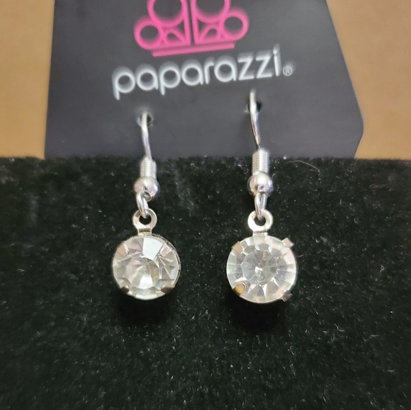 Paparazzi Blockbuster What A Gem Necklace Set - Picture 2 of 4